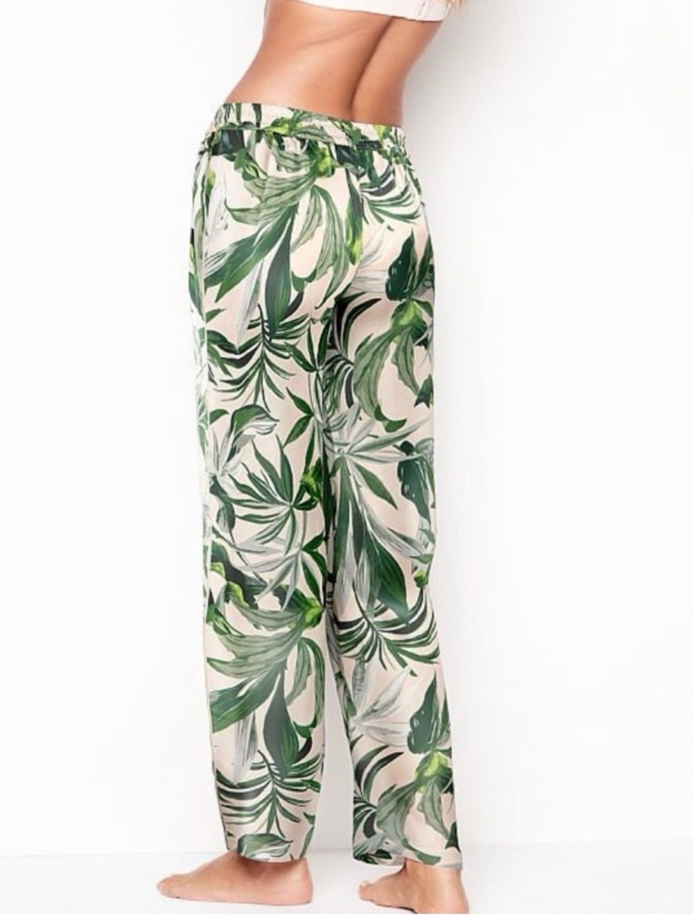 Victoria's Secret Green Leaf Print Pyjama pants